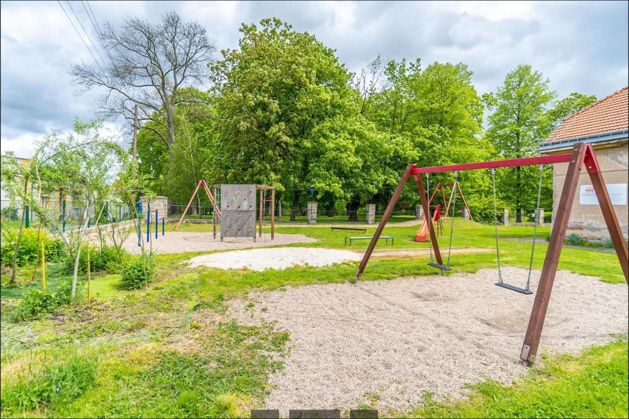 Apartmany Monastery Suites Zirec Dvůr Králové nad Labem Eksteriør billede