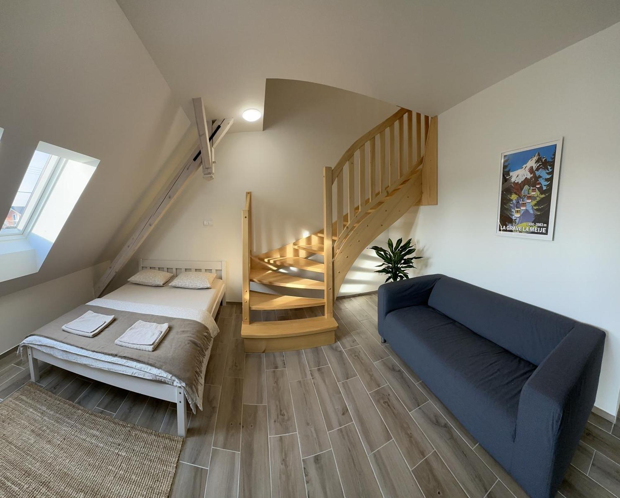 Apartmany Monastery Suites Zirec Dvůr Králové nad Labem Eksteriør billede
